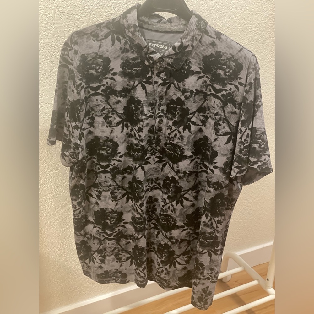 EXPRESS Stretch Moisture-Wicking Floral Polo, Black/Grey, Mens XL